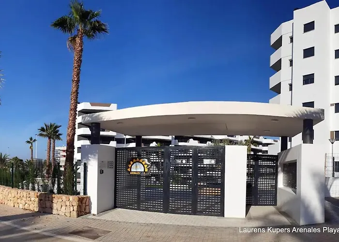 Beautiful Apartment Close To The Sea